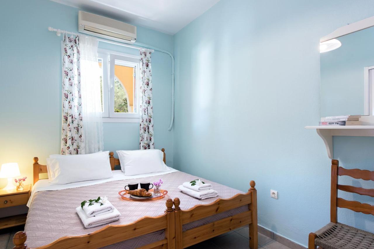 Kokoros Apartments Kato Korakiana Екстериор снимка