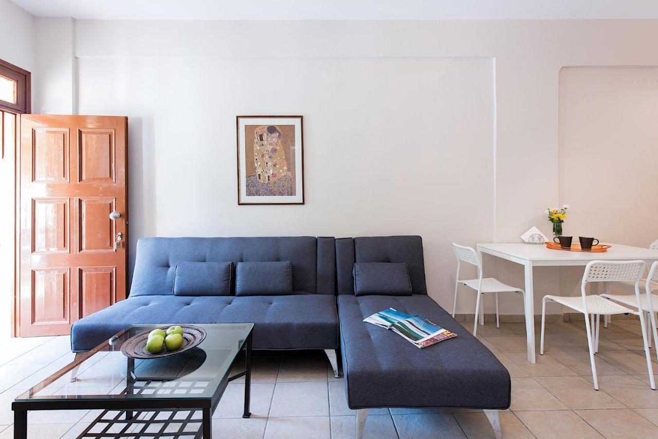 Kokoros Apartments Kato Korakiana Екстериор снимка