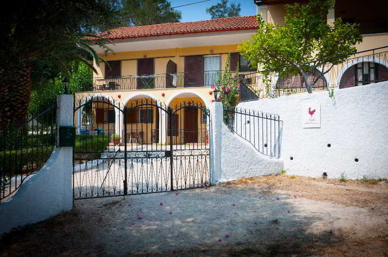 Kokoros Apartments Kato Korakiana Екстериор снимка